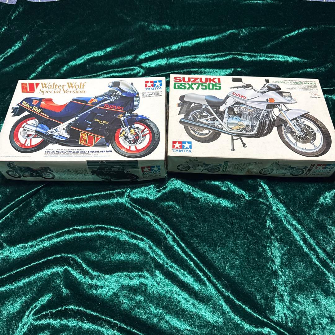 スズキ RG250Γウォルターウルフ GXS750S