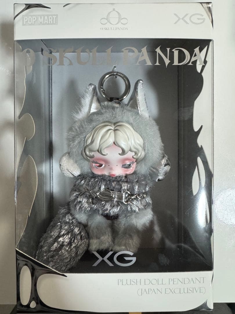 POP MART SKULL PANDA ぬいぐるみペンダント