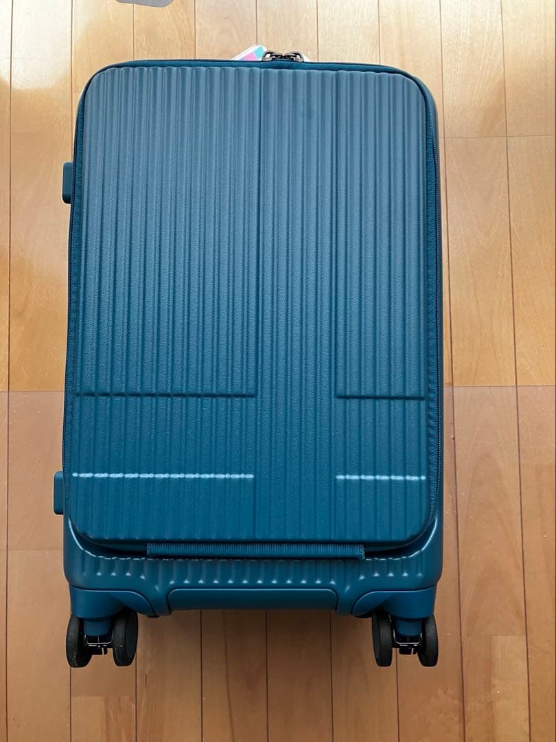 み*ん様 innovator イノベーター　リヨンブルー 38L スーツケース