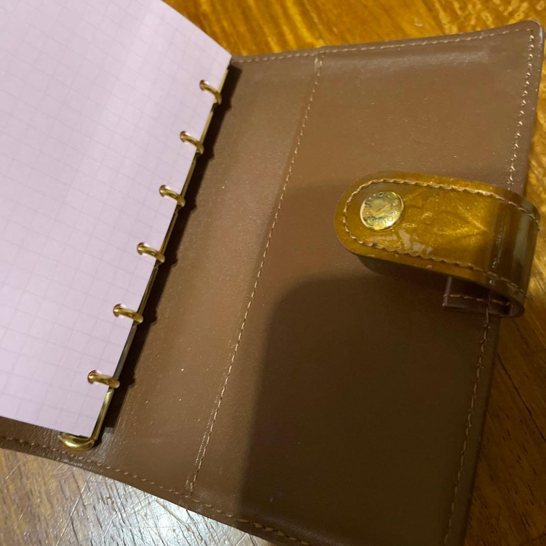 ルイヴィトン　ヴェルニ　手帳