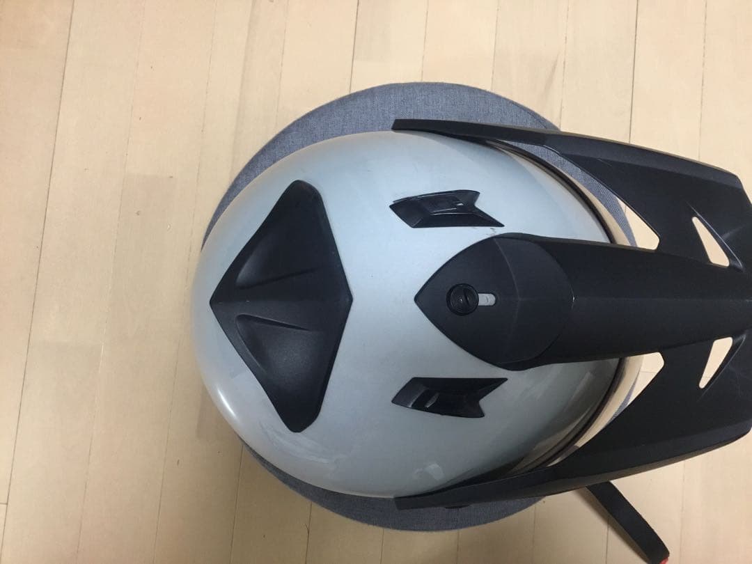 中古　BMW モトラッド　エンデューロヘルメット　サイズXXL 62〜63cm