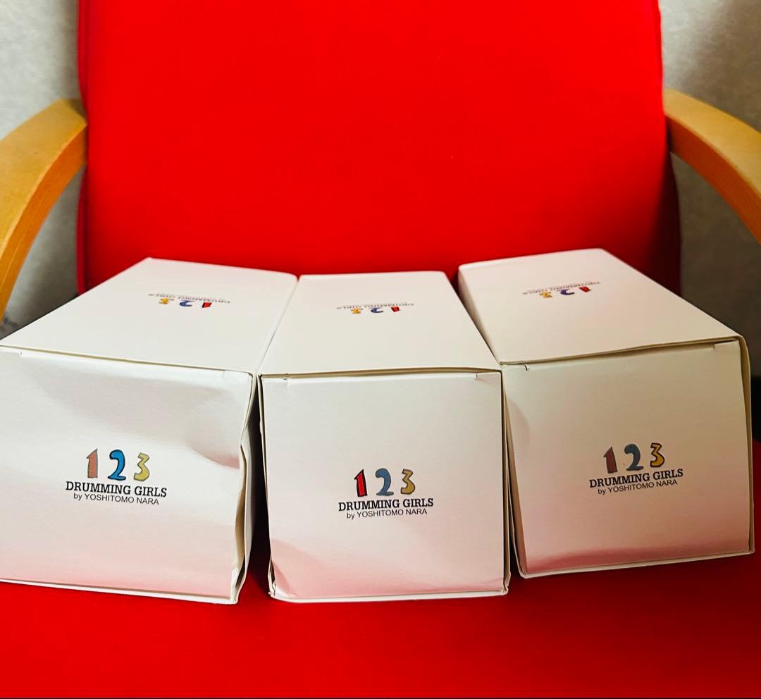 奈良美智 ドラミング・ガール 123 Drumming Girls