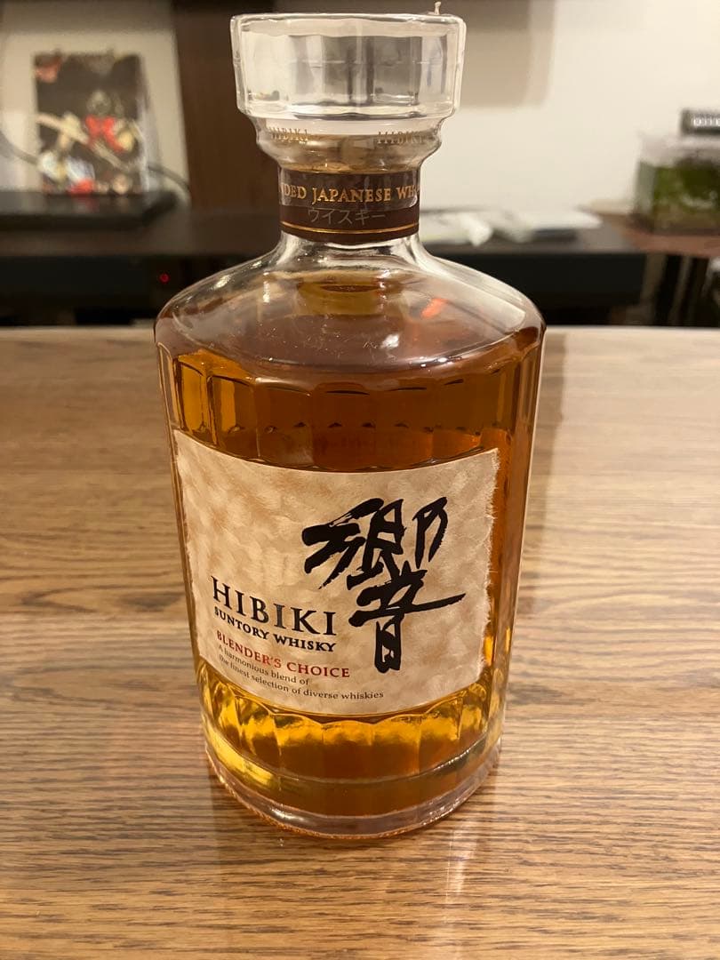 サントリー Hibiki 響 ブレンダーズチョイス 700ml