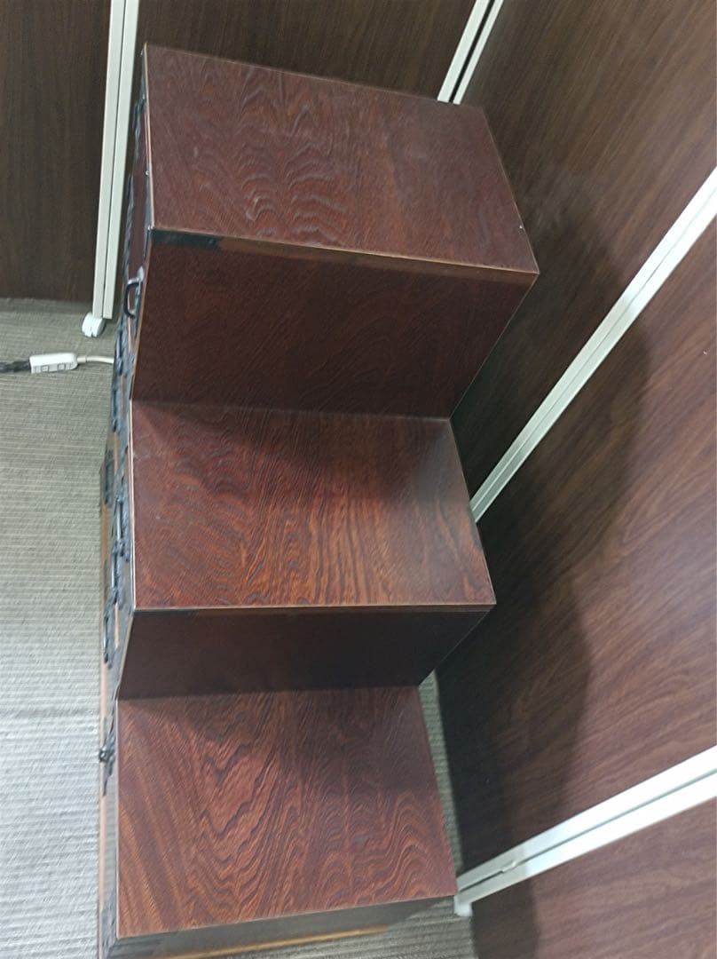 【オスカー】[八5427] 民芸調　階段箪笥　右下がり