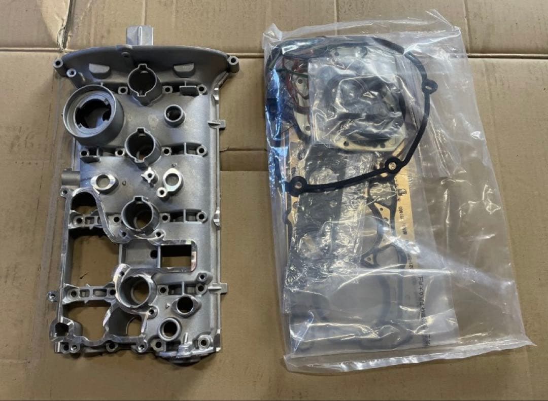 アウディA4 8KCDN ヘッドカバー パッキンガスケット セット