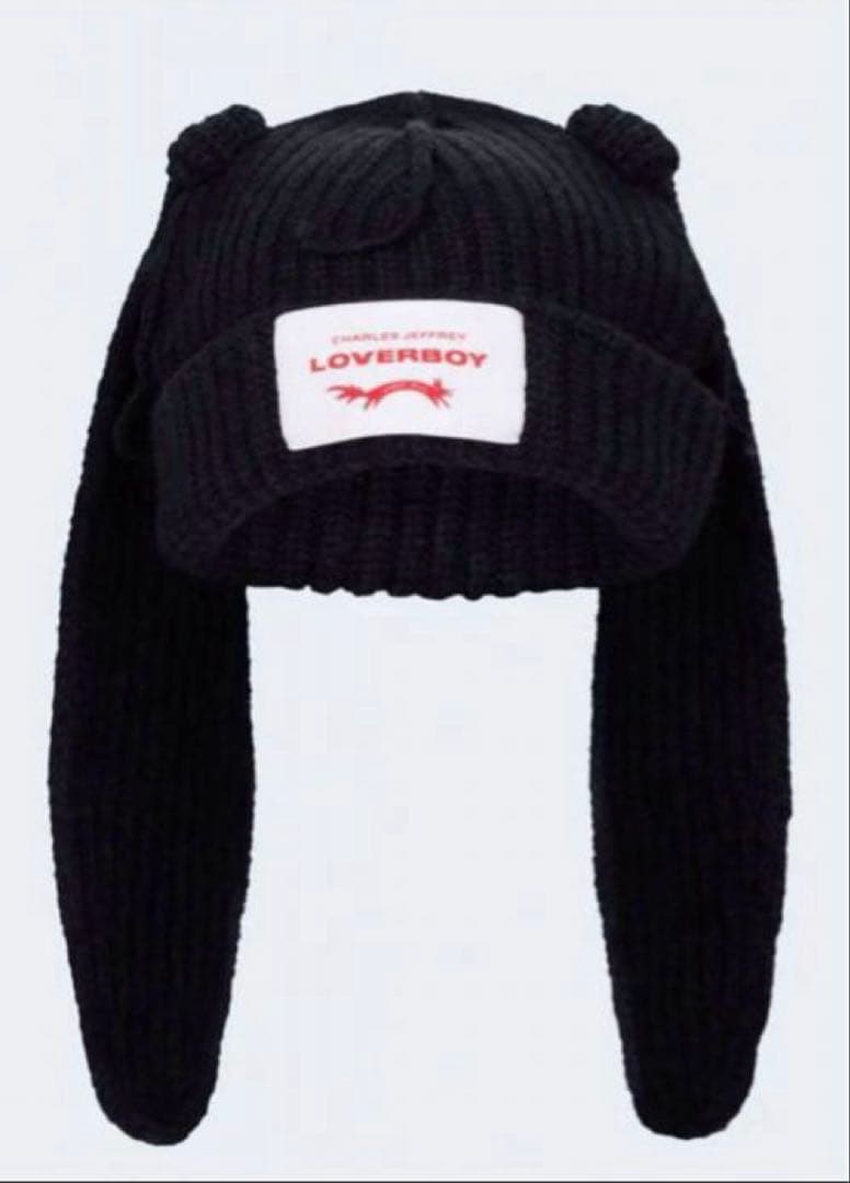 LOVERBOY 耳付きニット帽 黒　うさぎ