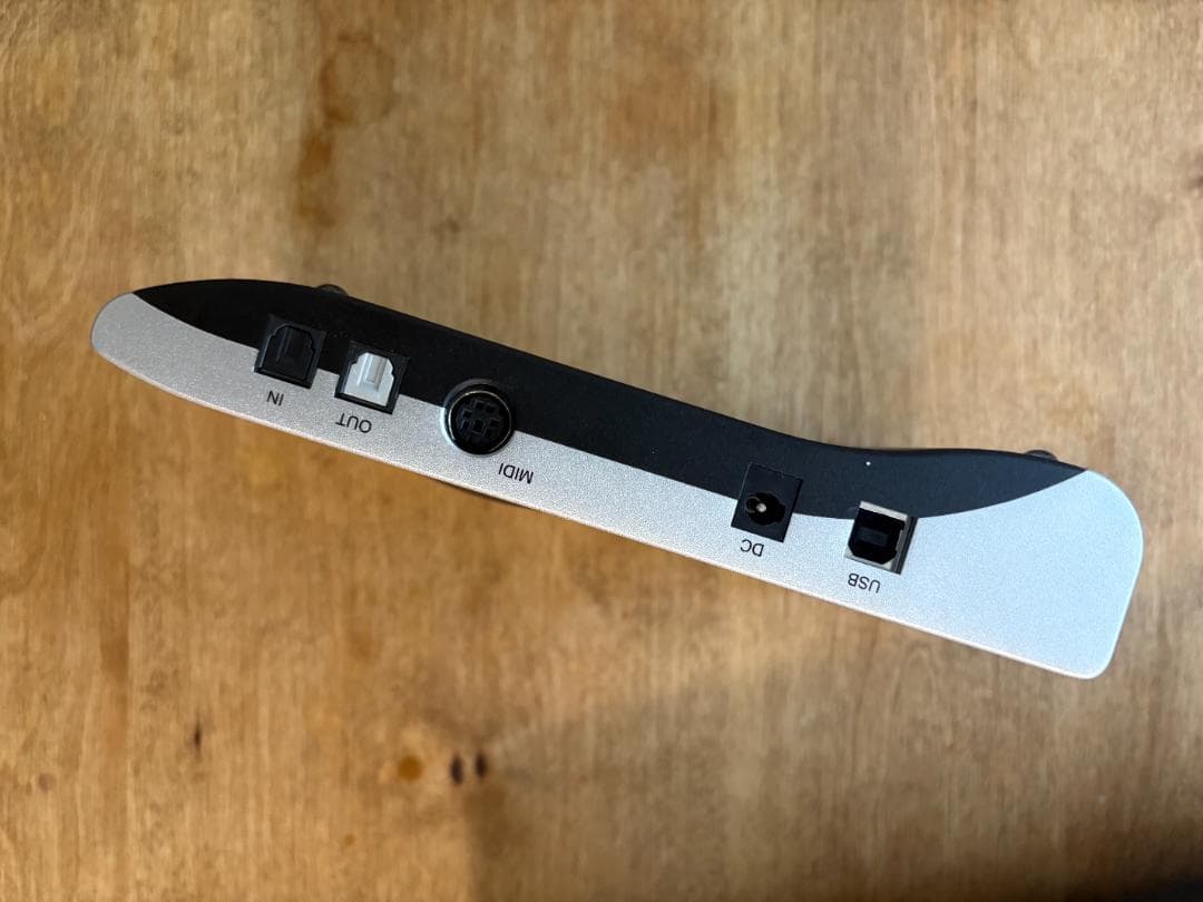 RME オーディオインターフェイス 本体とケーブル（ケース有り）