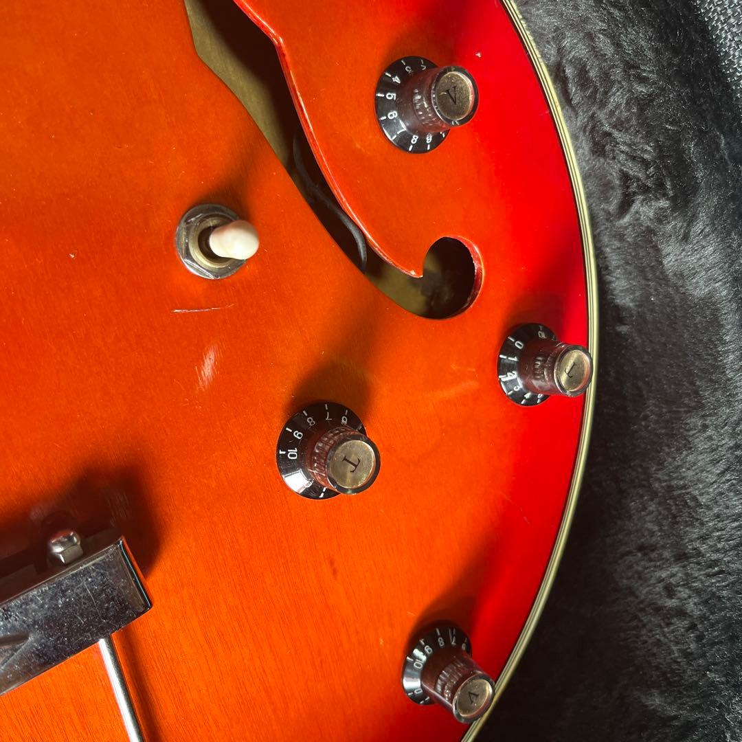 セミアコースティックギター オレンジグラデーション