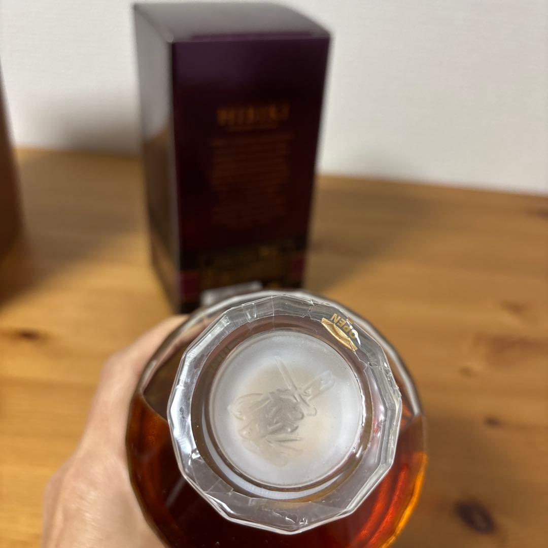 サントリーウイスキー響17年　未開栓　終売品　箱無し