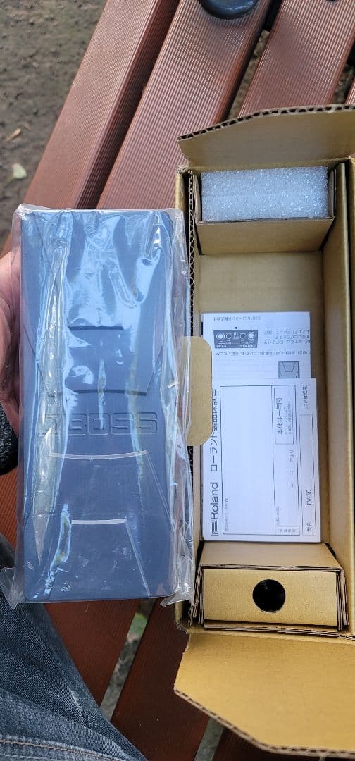 BOSS PW-10ワウペダルとEV-30エクスプレッションペダルセット