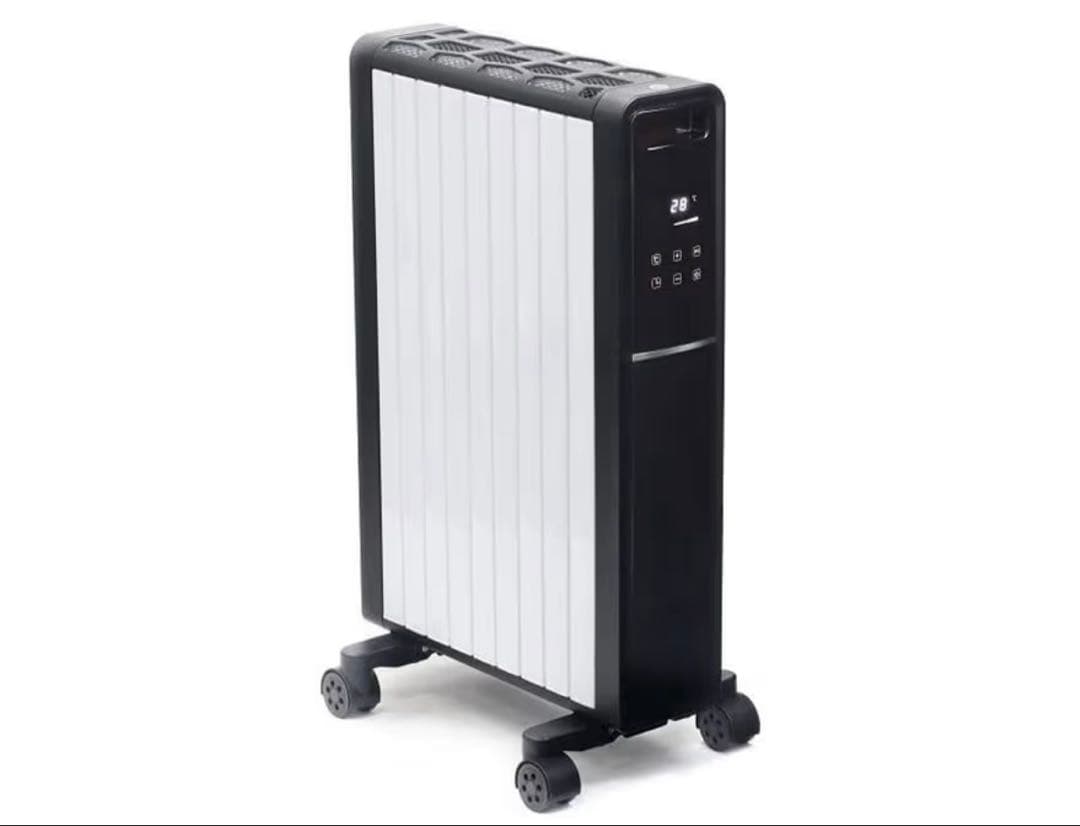 オイルレスヒーター　オイルフリーヒーター　8畳　美品