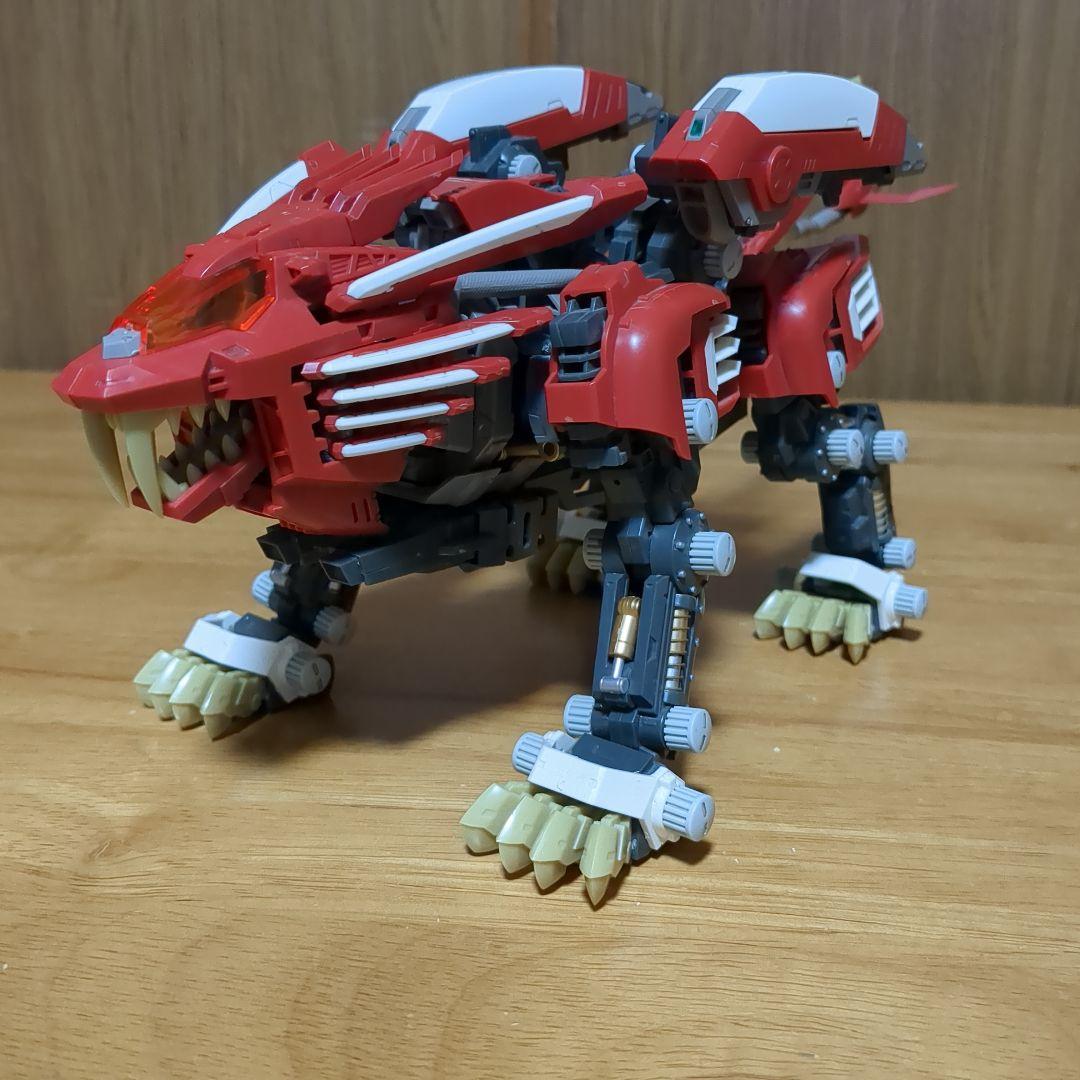 ゾイド　HMM　ブレードライガー　レオントロス仕様　ジャンク