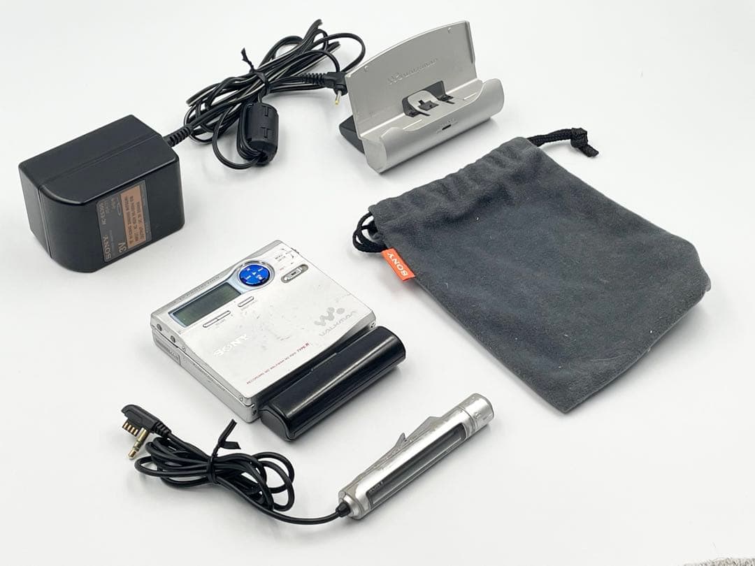 ジャンク　SONY MZ-R910 MD Walkman MDレコーダー