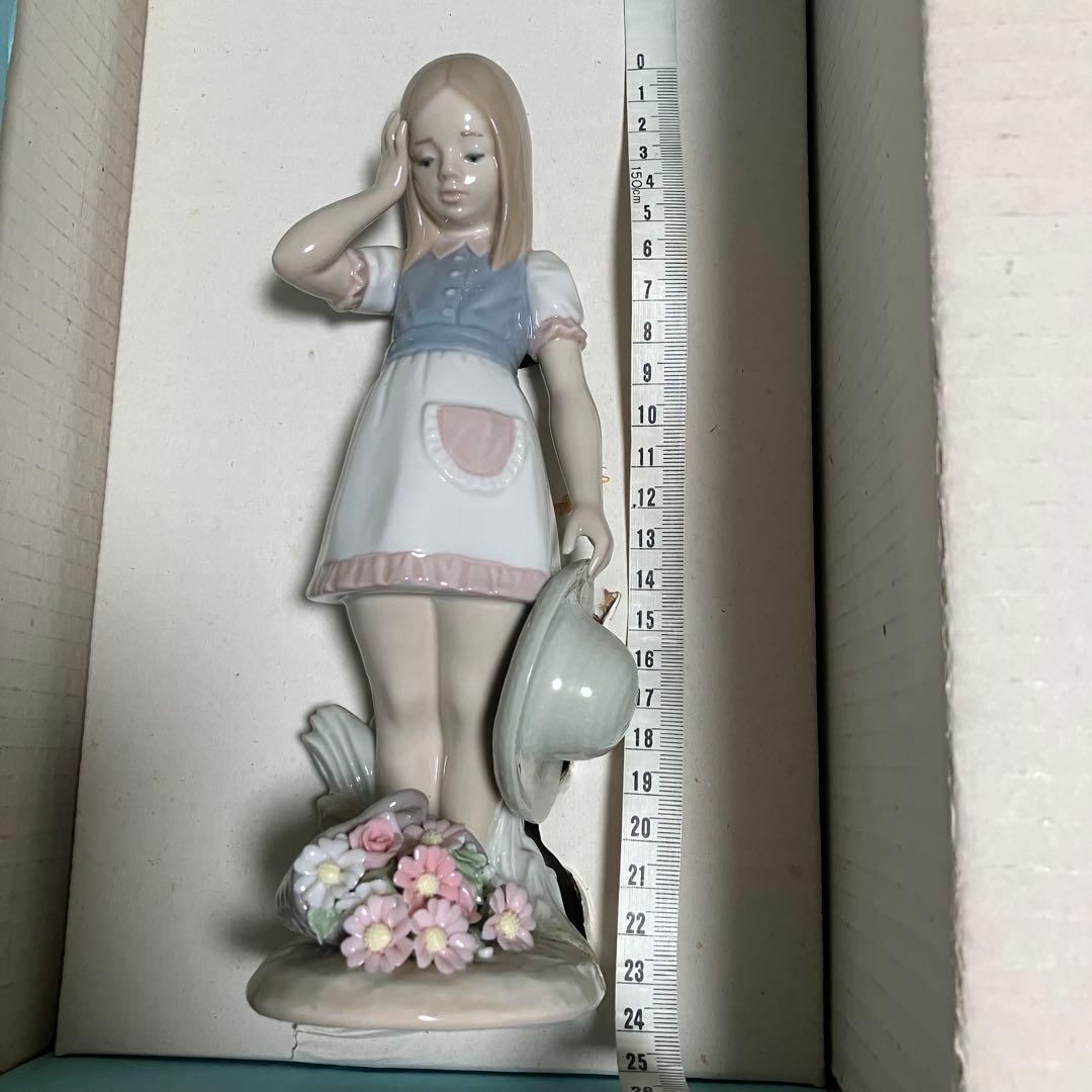 LLADRO リヤドロ 1285 帽子を持つ少女 花籠 フィギュリン 箱付