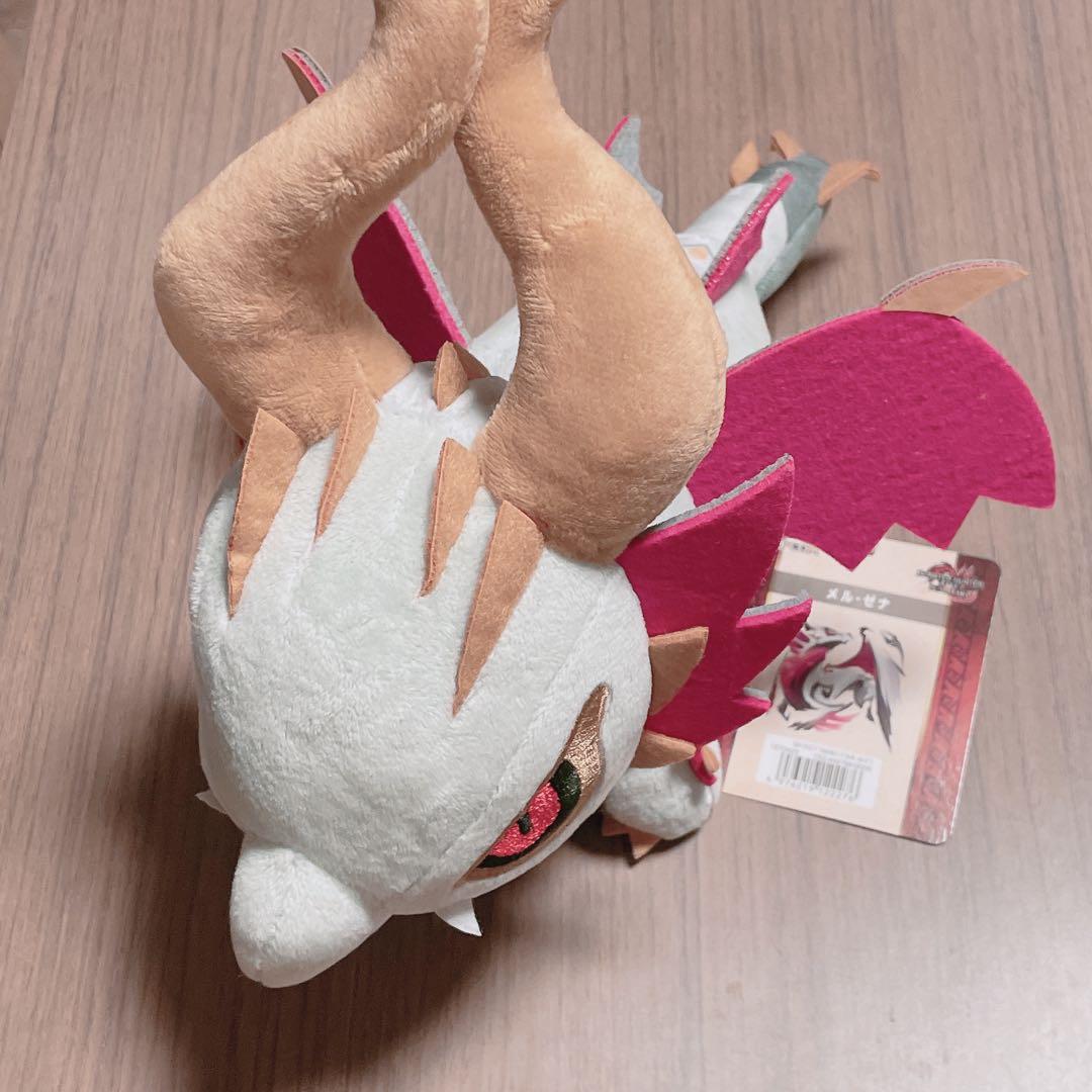 メル・ゼナ　ぬいぐるみ