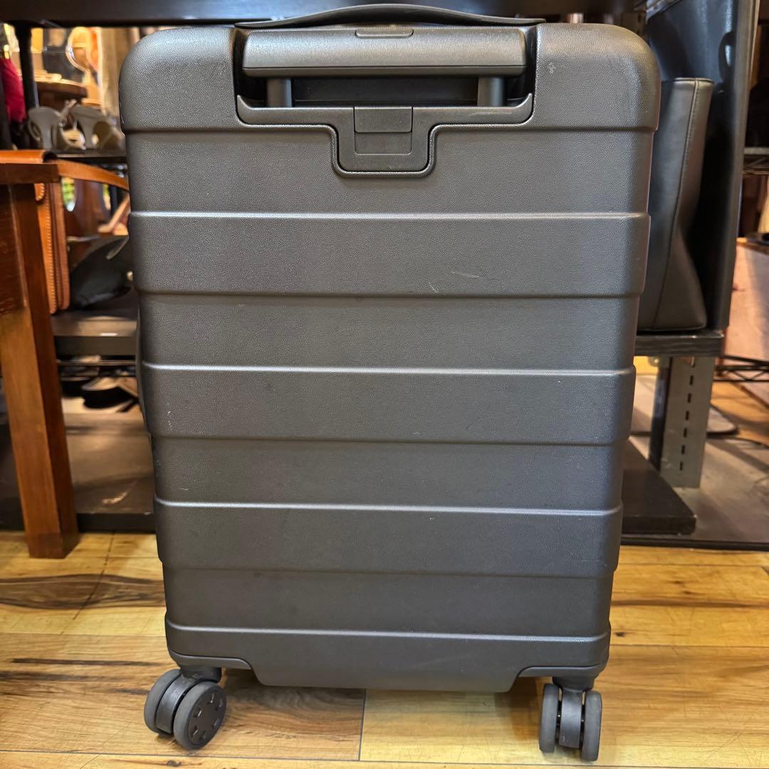 286＊■無印良品　ハードキャリーケース　ブラック　32L　バッグ付き　鍵2本