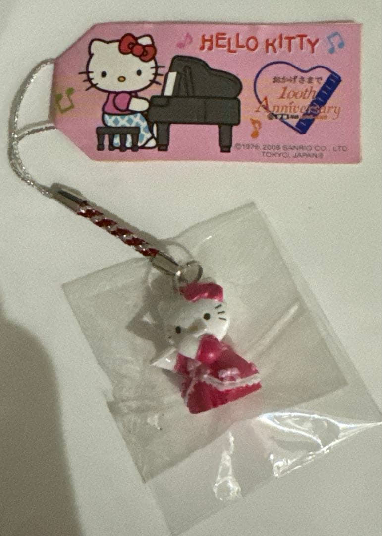 伊藤楽器　ハローキティ　100周年