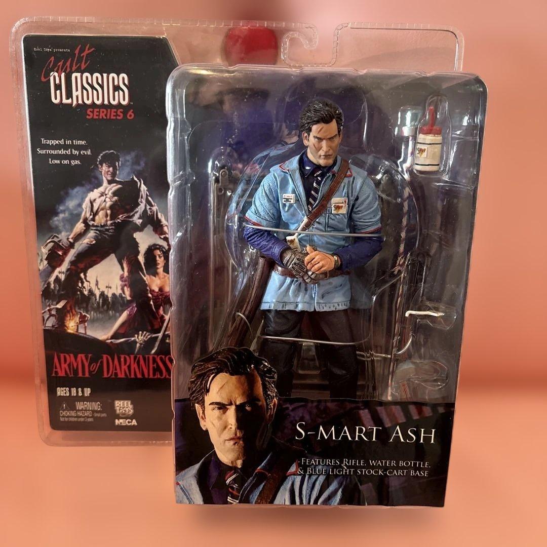NECA S-MART ASH フィギュア