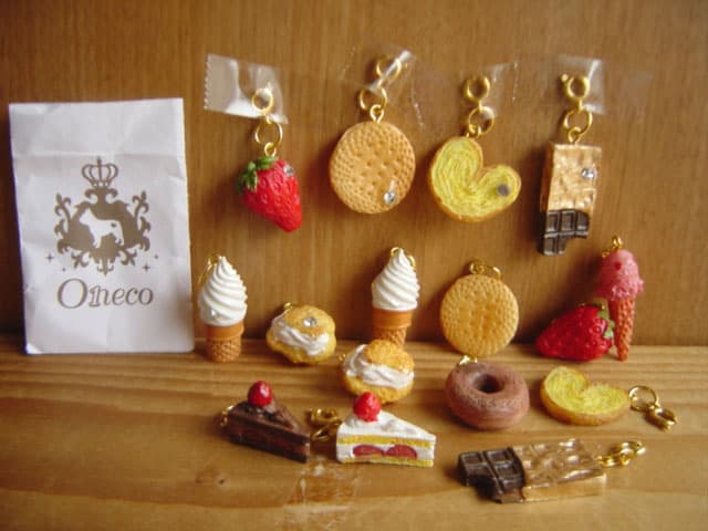 ♯Fpi03CLガーリースウィーツチャームジュエル全16種