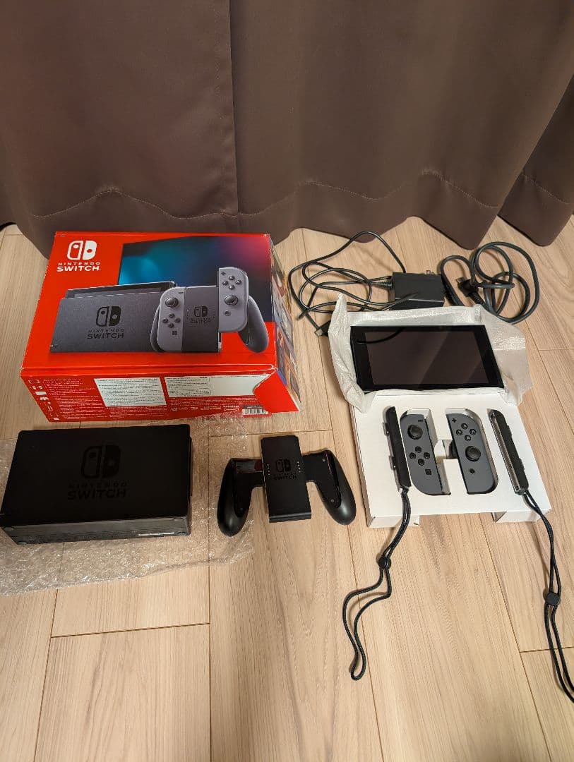 Nintendo Switch 本体 ブラック Joy-Conセット