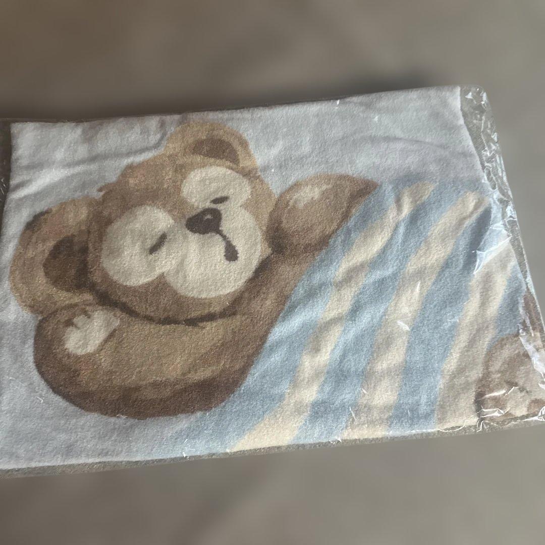 新品タグ付　ニットブランケット　ダッフィーアンドフレンズ　ジェラートピケ