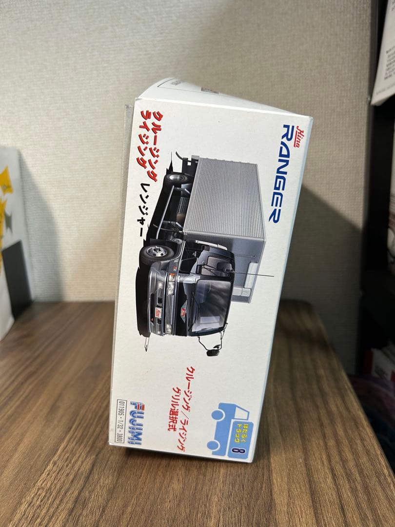 【新品未使用】はたらくトラック　No.8 日野　レンジャー