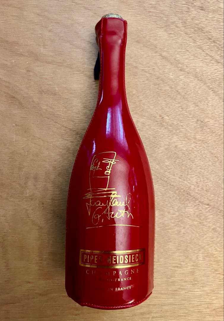 Piper-Heidsieck パイパー・エドシック ジャンポール・ゴルチエ