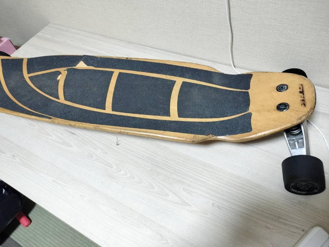 ☆CARVE BOARD SURF STIK ロングスケートボード　陸トレ