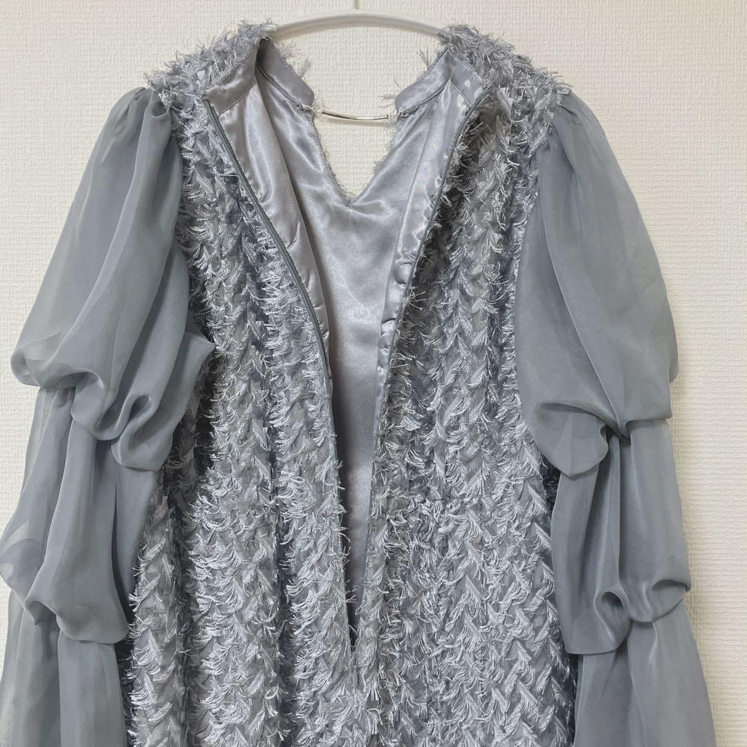 新品　美品　人気　ドリードール　デザインスリーブシャギードレス L グレー