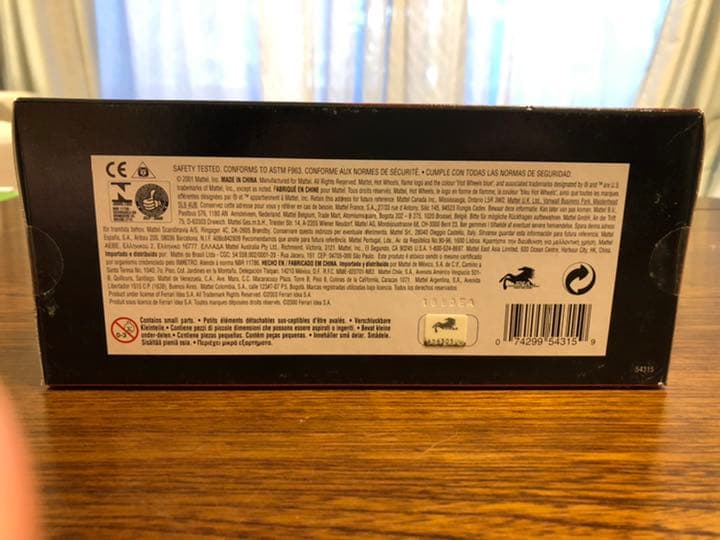 ホットウィール　F 512M フェラーリ