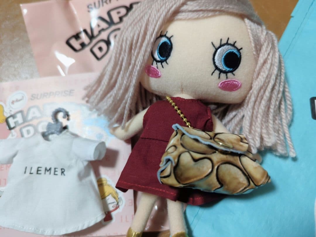 ILEMER ぬいぐるみ 赤いドレス