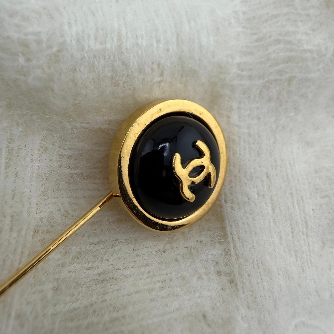 CHANEL シャネル ココマーク ピンブローチ ゴールド レディース