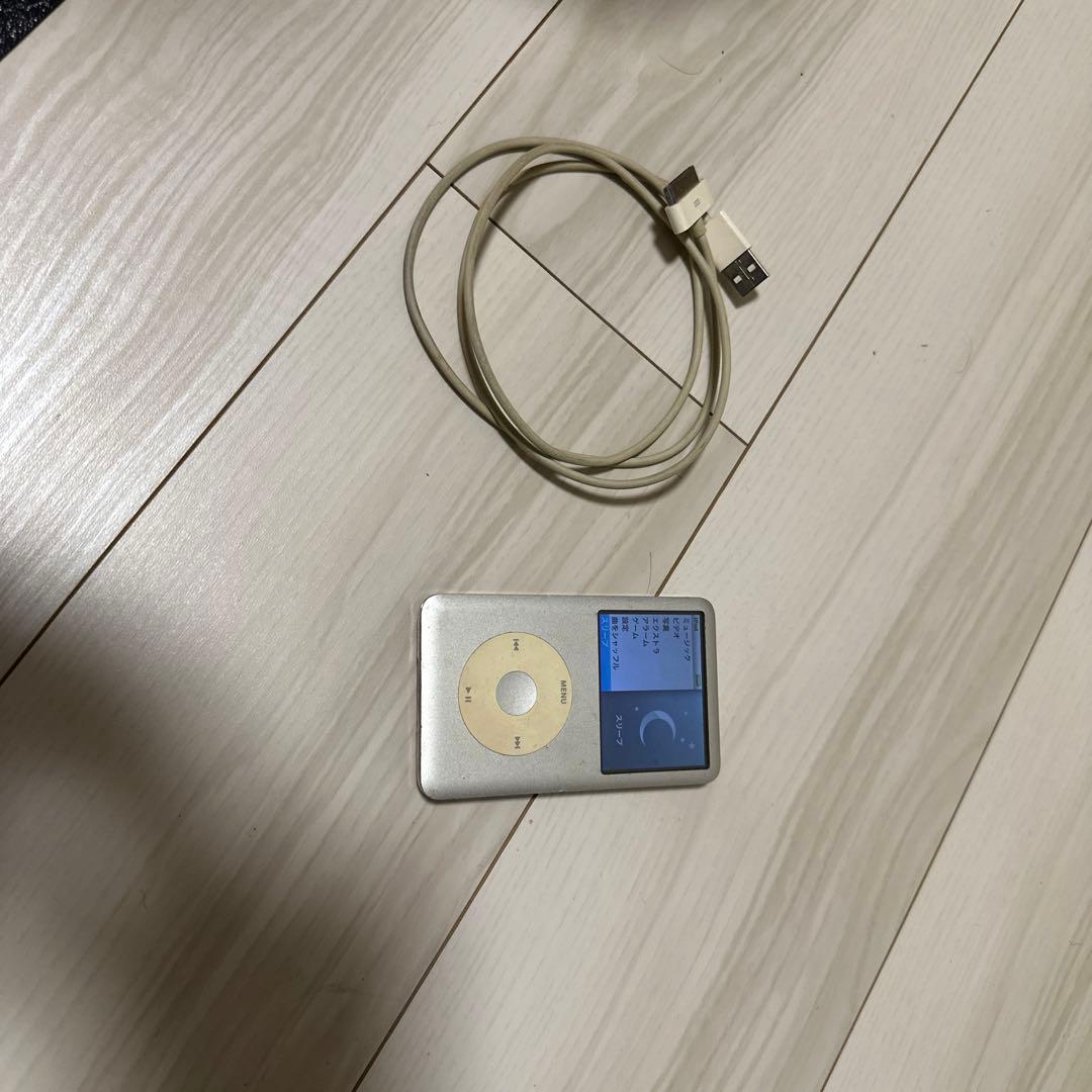 iPod Classic 160GB シルバー USBケーブル付き