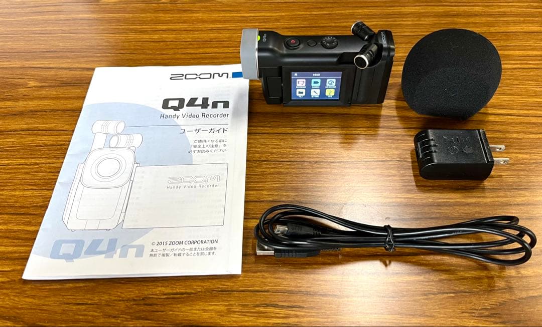 Zoom Q4n ビデオカメラ 本体
