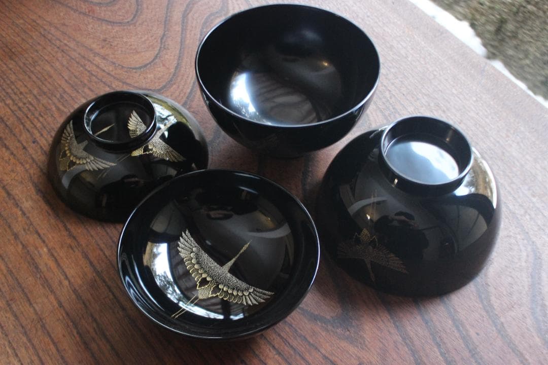 デッドストック！上質黒漆に極上鶴沈金の映えるお椀2点（検輪島塗沈金椀雑煮椀