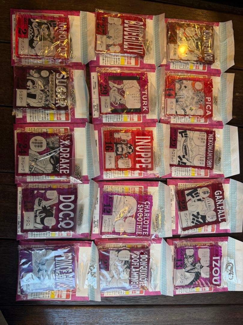 ワンピースベースショップ　アクリルブロックチャーム　10-12月15個セットくじ