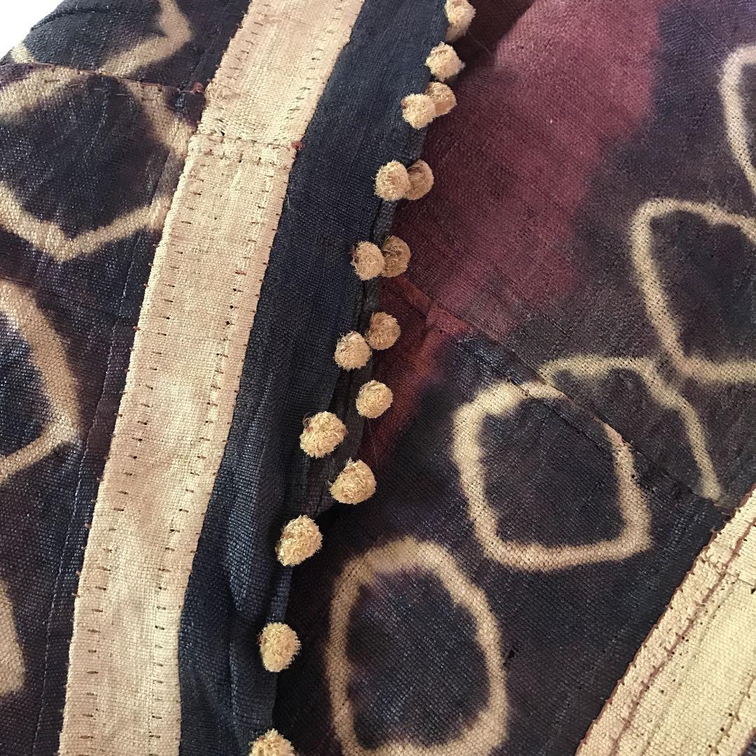 コンゴ民主共和国　クバ王國のラフィア精霊布　【コレクターピース】