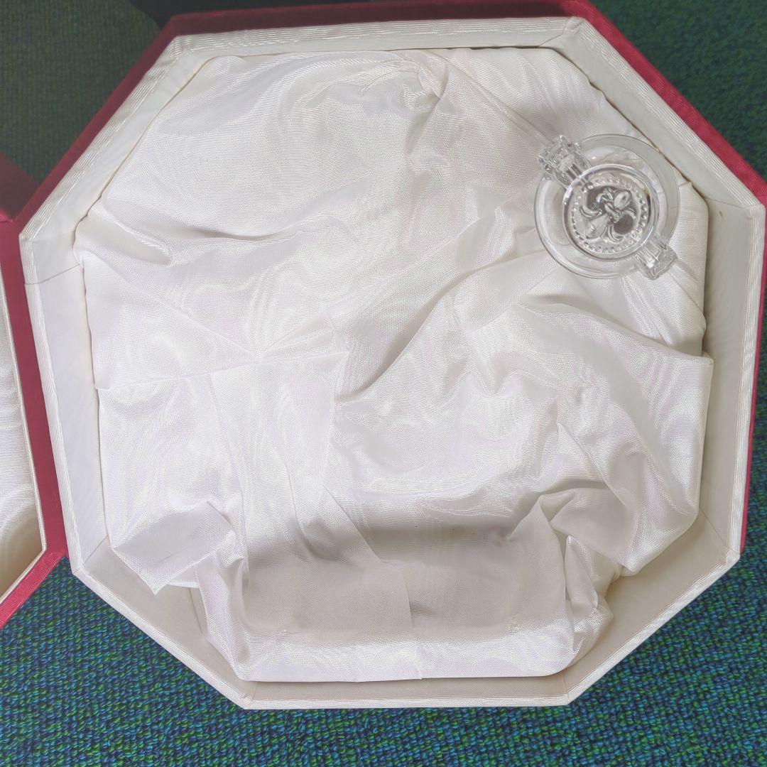 【お値下げ】レミーマルタン ルイ13世 バカラボトル　八角箱/替栓 /栞付き