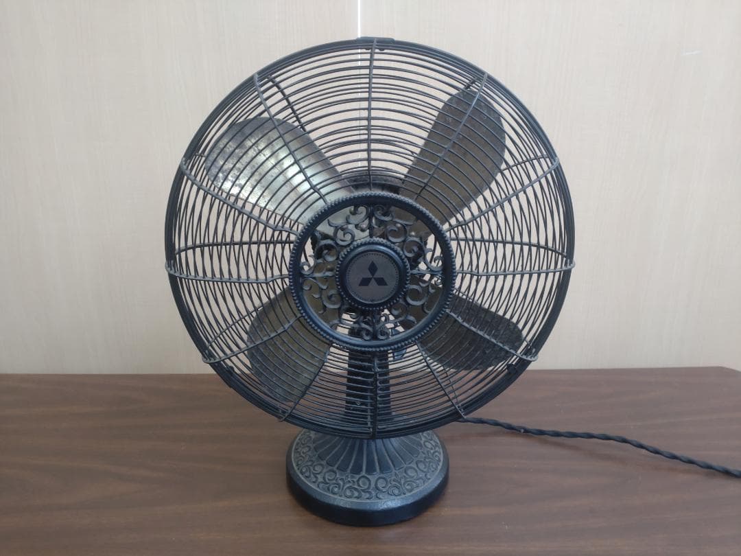 昭和レトロ　三菱電機製卓上扇風機　Z30-EB　50/60Hz　稼働品