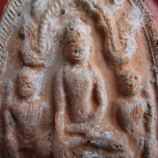 8～12世紀　大型　タイ　ハリプンチャイ陶製磚仏