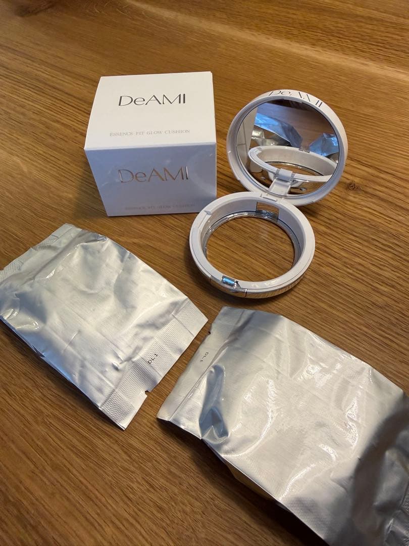 DeAMi クッションファンデーション 専用ケース付き