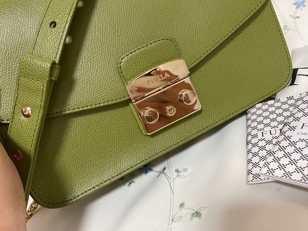 FURLA ショルダーバッグ レザー 保存袋付き