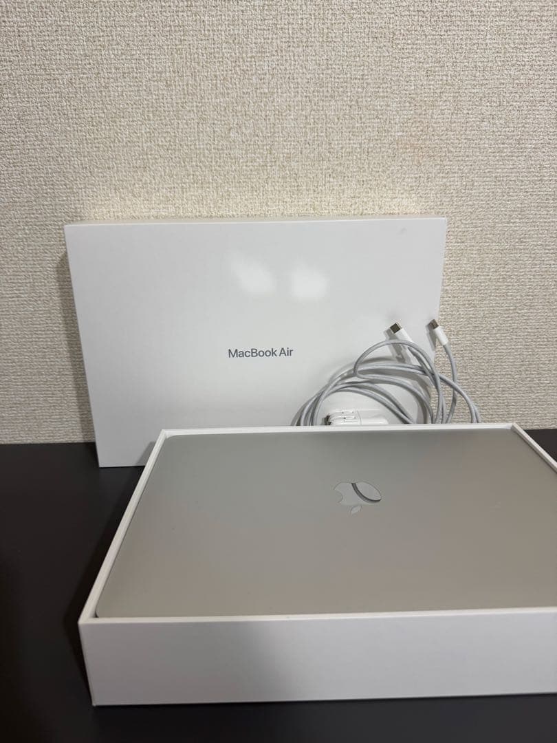MacBook本体 Apple MacBook Air 13inch M1 16GB / 516GB