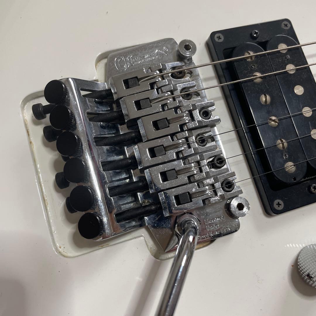 ★CHARVEL★ シャーベル ホワイト　ジャクソン