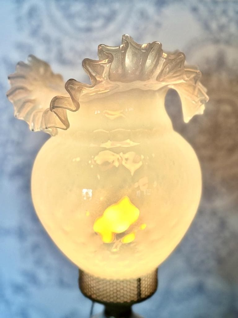 ⑧　希少　ムラーノガラス　ランプシェード　美しい繊細な光
