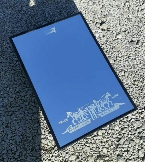 レア　リーバイス　非売品　ミラー