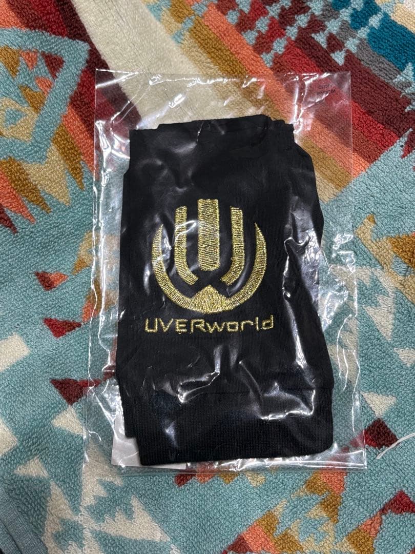 UVERworld グローブ　初代ゴールド/ブラック復活ver