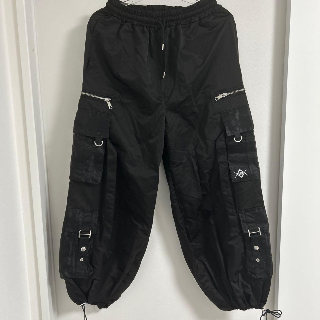 REFLEM シアーポケットナイロンカーゴパンツ