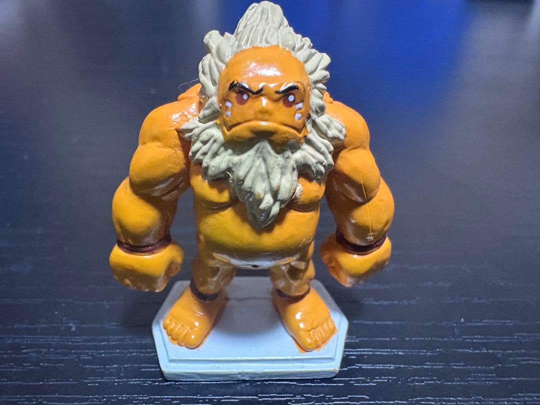 希少　ゼルダの伝説 時のオカリナ ゴロン族の族長　ダルニア ミニリアルフィギュア