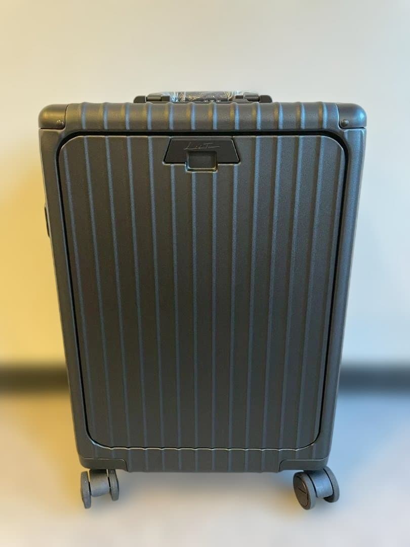 リベティ多機能キャリーケース【マットブラックSサイズ】A24